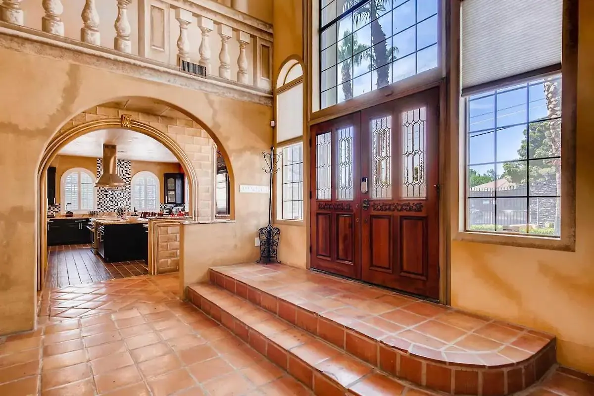 Villa Gordal - Enormous Villa In Las Vegas With 39 Sleeps Amerikai Egyesült Államok